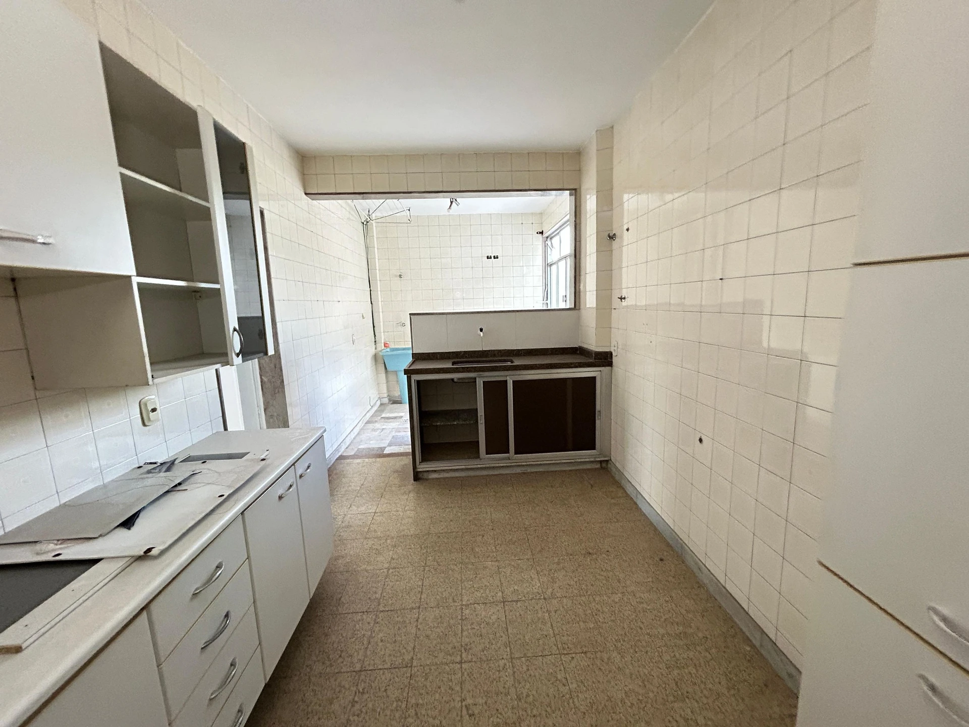 2-bedroom apartment, 1 with its own bathroom, 77 m² — photo 25
