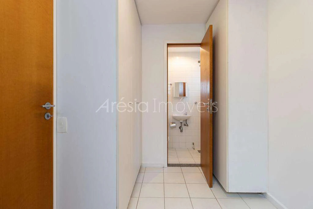 160 m² apartment with 3 en-suite bedrooms and 2 spots — photo 18