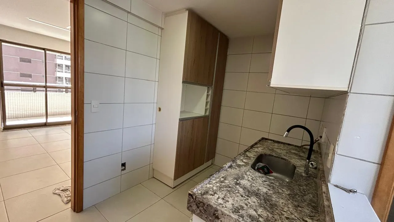 Квартира 91 м² с 3 спальнями и балконом — photo 24