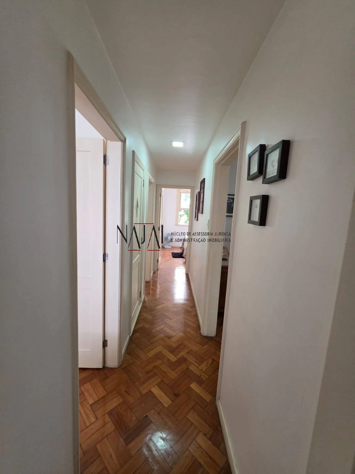 Furnished 3-bedroom apartment with 130 m² — photo 25