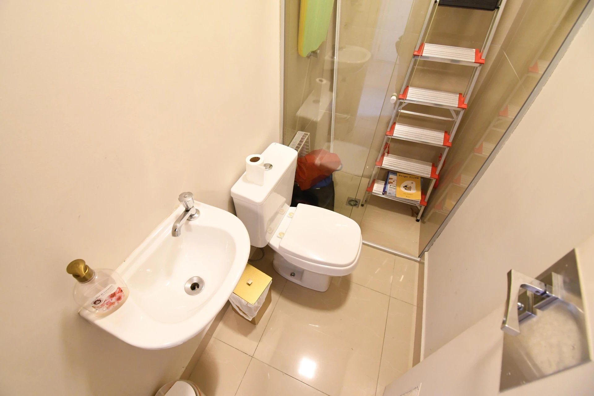 4-bedroom apartment with a dishwasher in Curitiba — photo 58