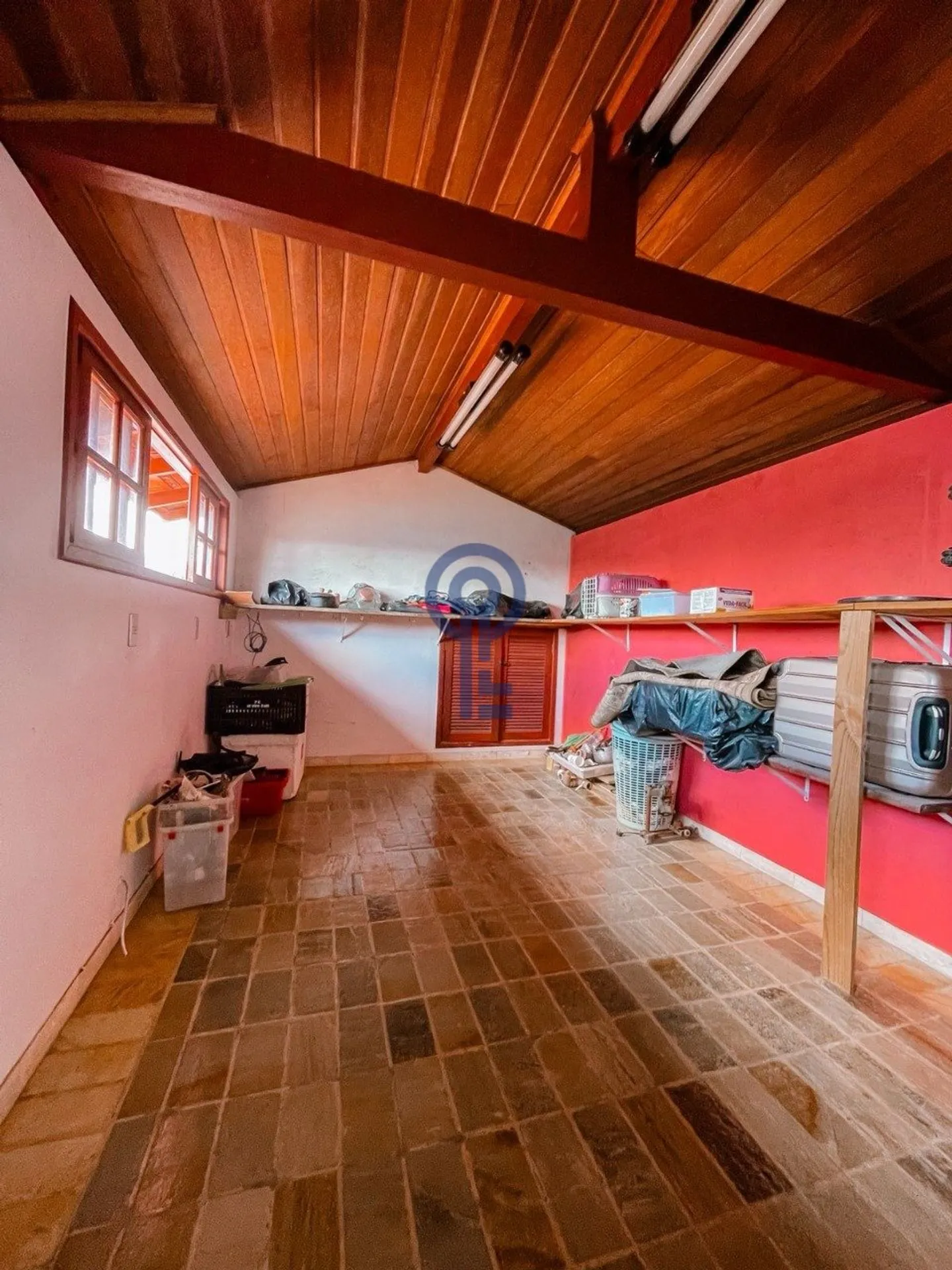 Casa amueblada con 3 dormitorios y 150 m² — photo 24
