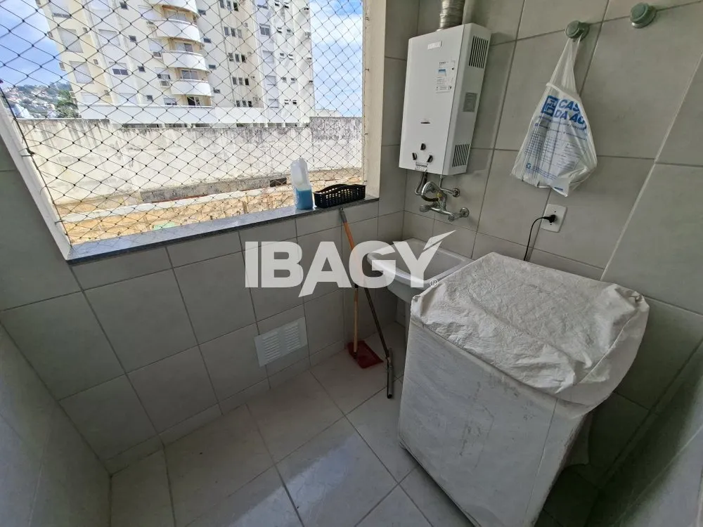 Furnished 2-bedroom apartment with a balcony — photo 6