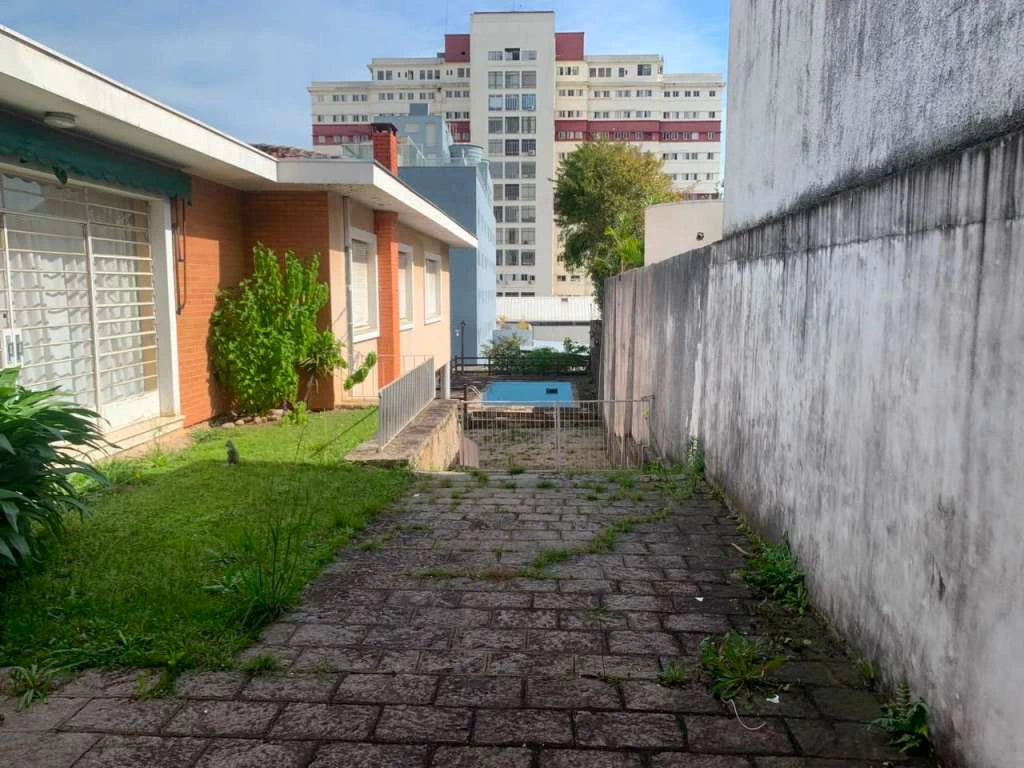 Rental house with 3 bedrooms and 962 m² of space — photo 5