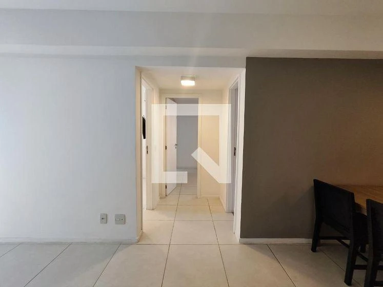 2-bedroom apartment in a building with a gym — photo 29