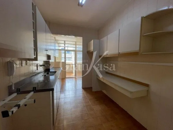 2-bedroom apartment with home office — photo 2