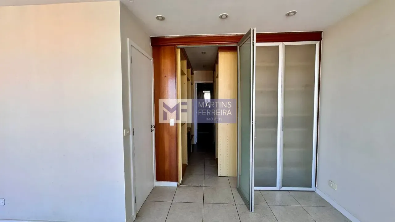 Unfurnished apartment with 3 bedrooms and 5 bathrooms — photo 4