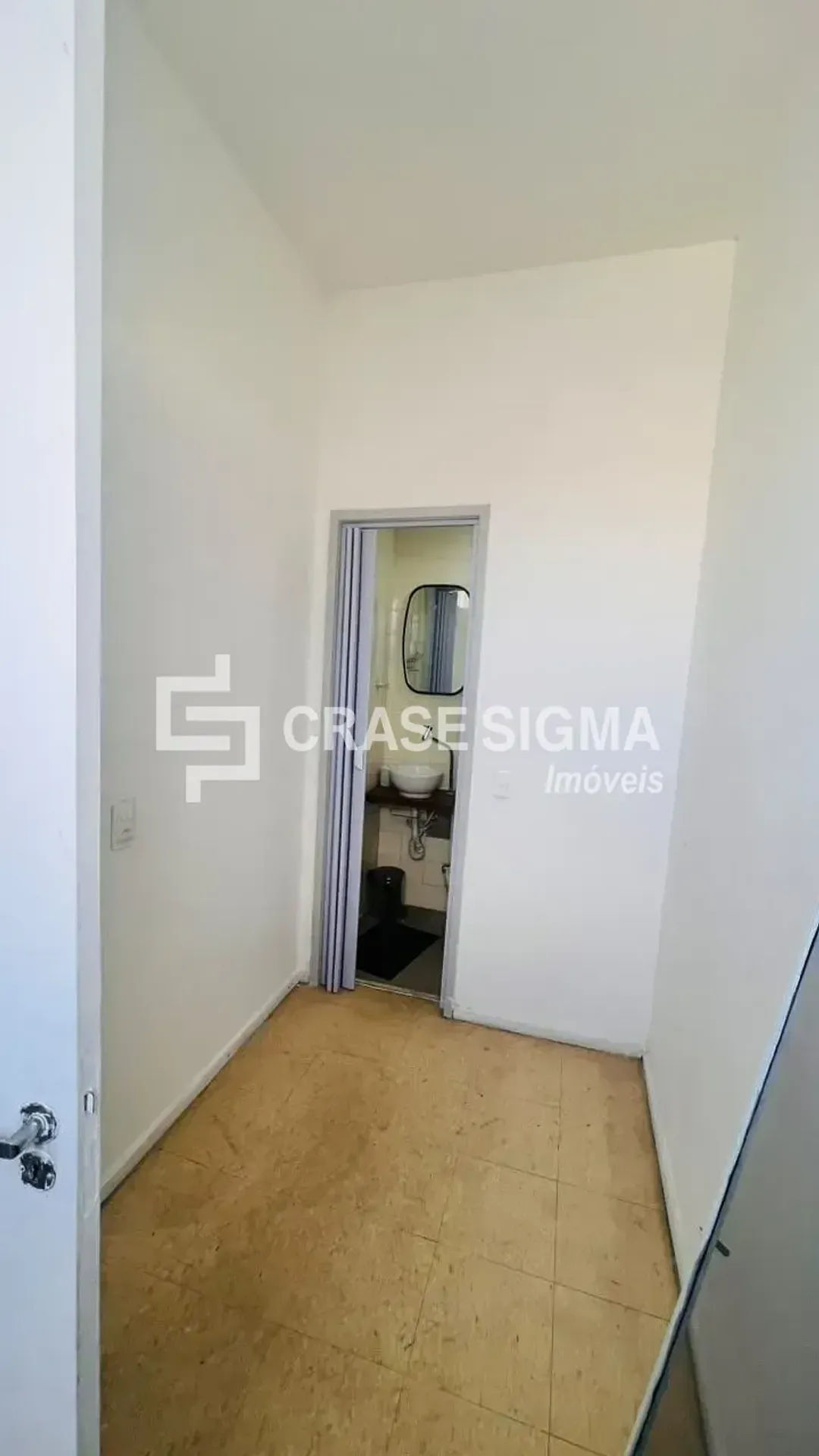 Apartamento com piso de madeira ou laminado, Vila Isabel — photo 12