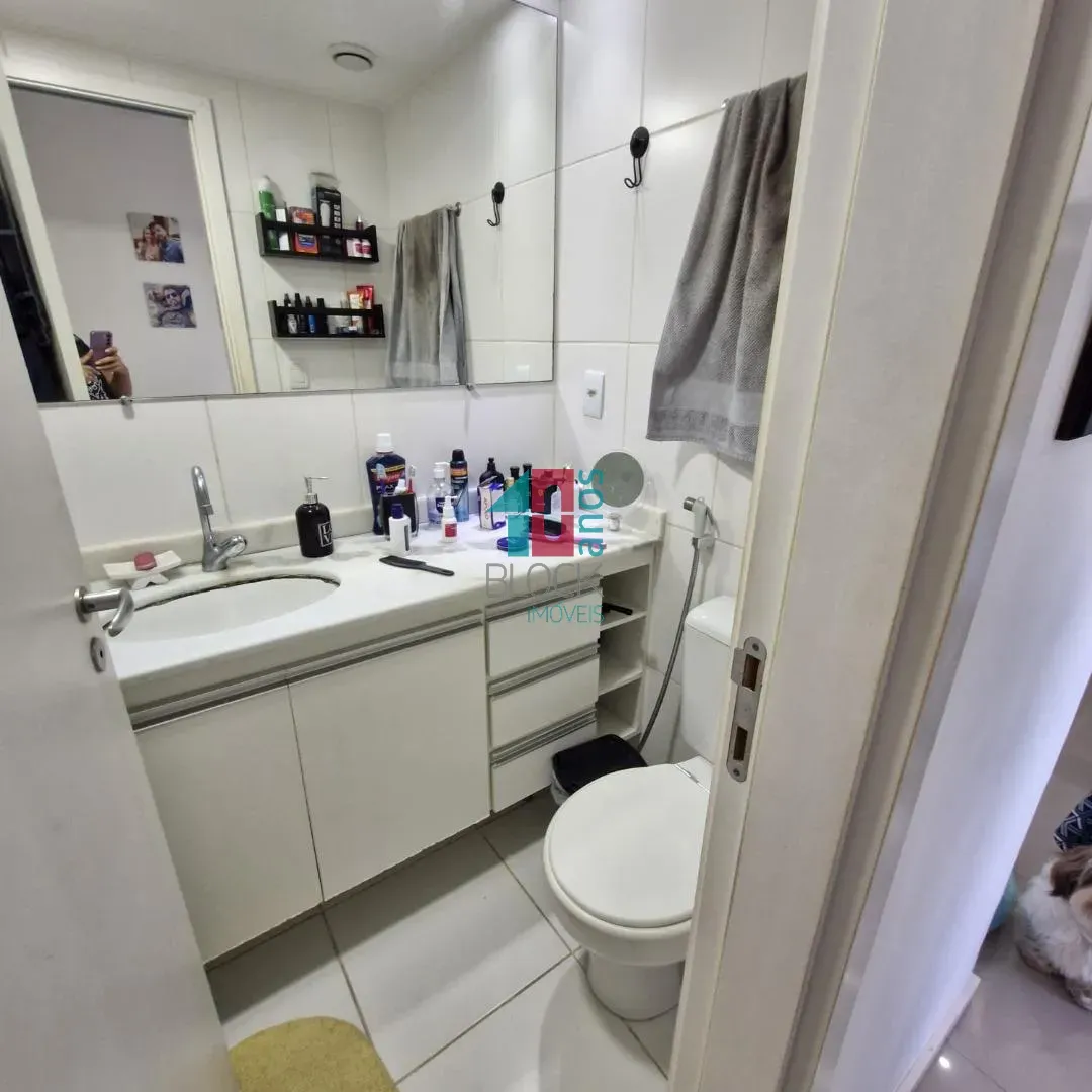 3-bedroom apartment in a building with a gym — photo 20