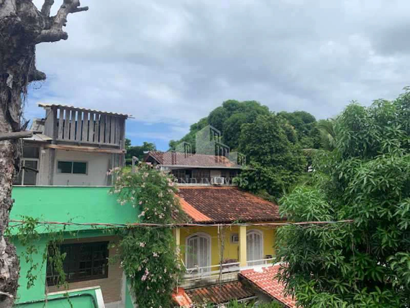 Casa de rua com 3 quartos e cozinha aberta a gás — photo 21
