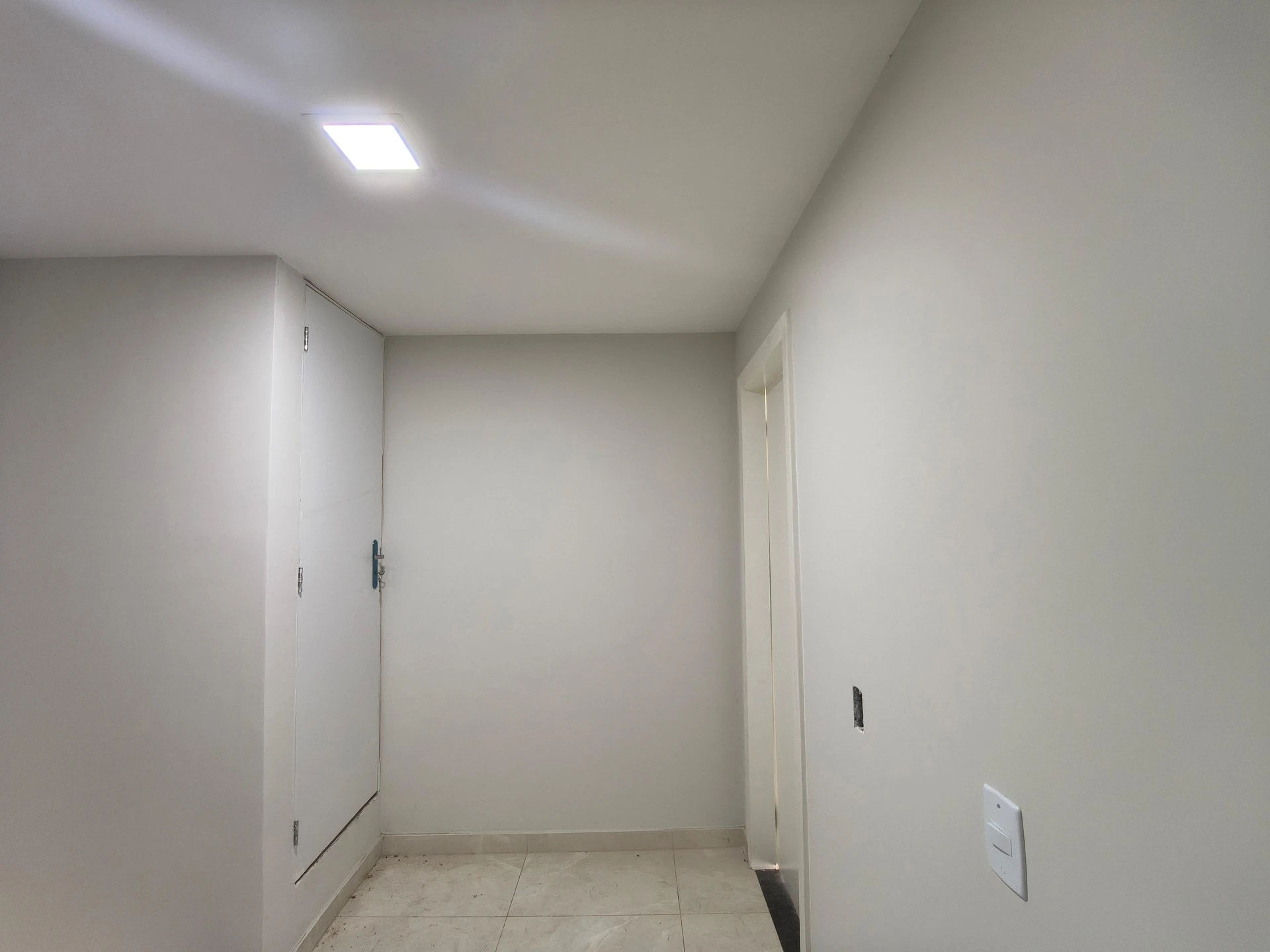 House, 110 m², with floor-to-ceiling windows — photo 12