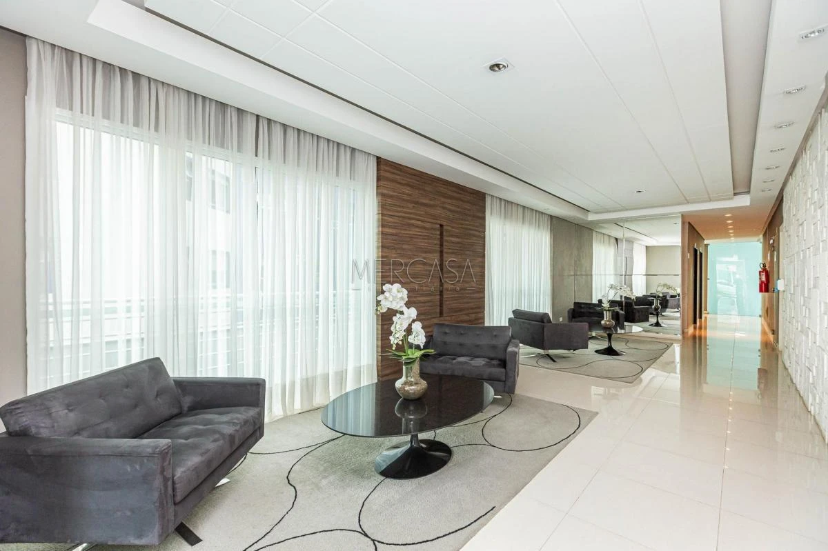 One-bedroom apartment in a building with a pool — photo 14