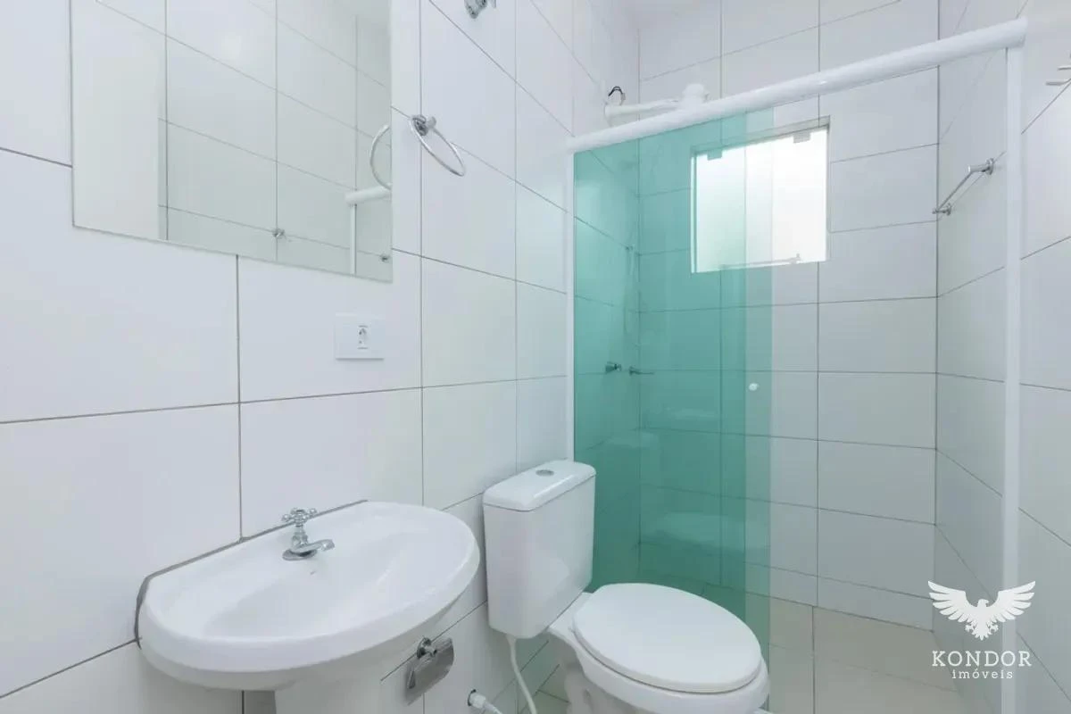 60 m² house with 2 bedrooms and a glass shower — photo 7