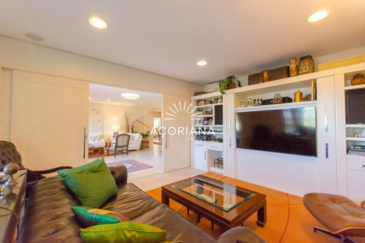 Furnished house with 5 en-suite bedrooms and 8 baths — photo 2