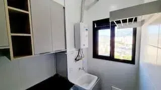 Furnished 34 m² apartment with balcony and 1 bedroom — photo 14