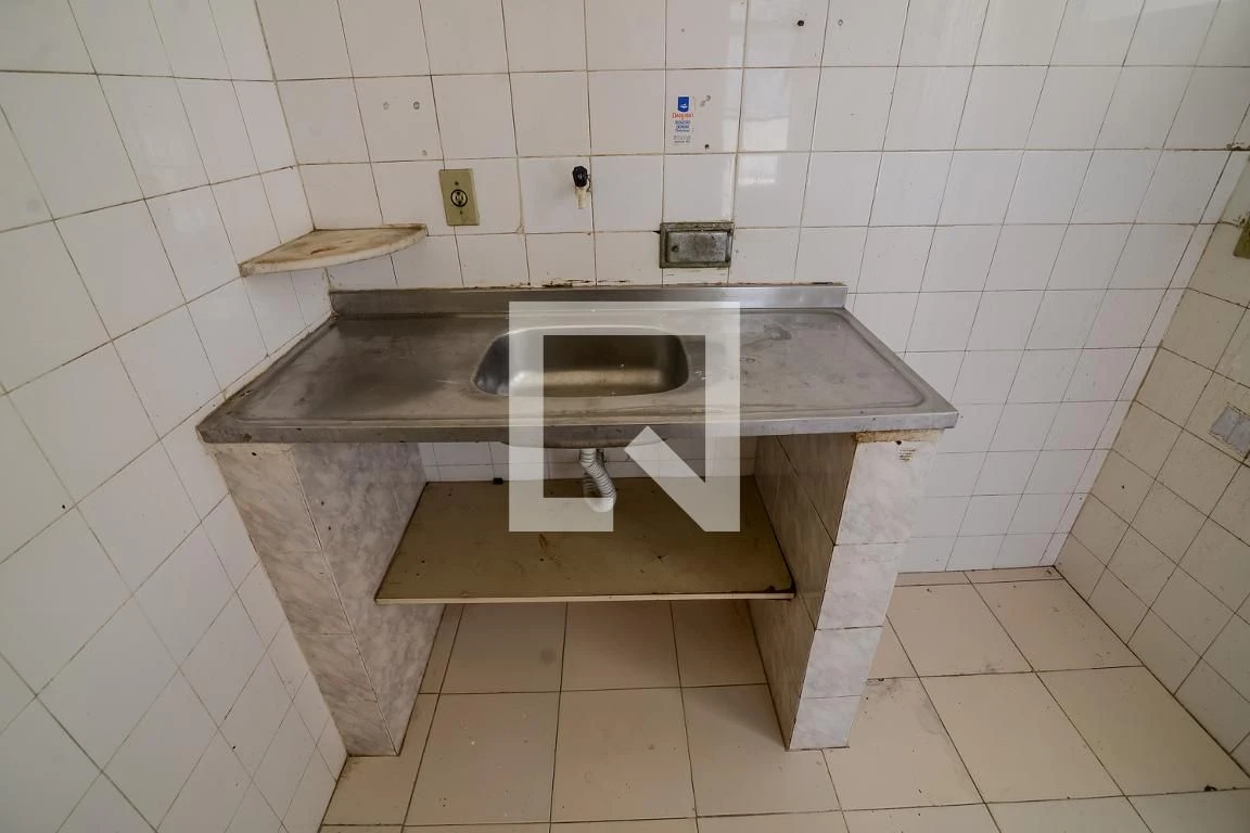 Apartamento com piso de madeira ou laminado, Maracanã — photo 12