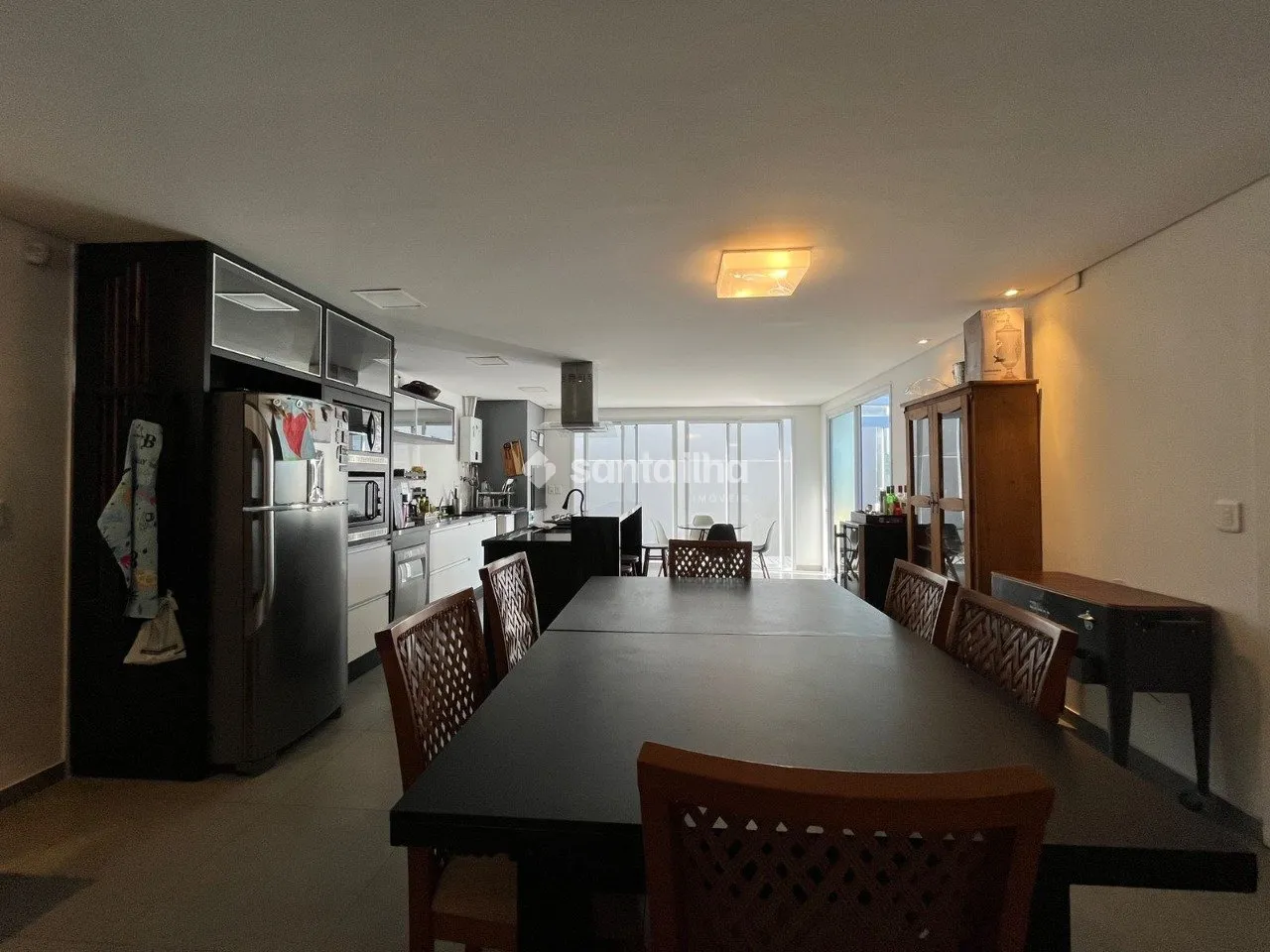 Furnished 3-bedroom house with 2 parking spots