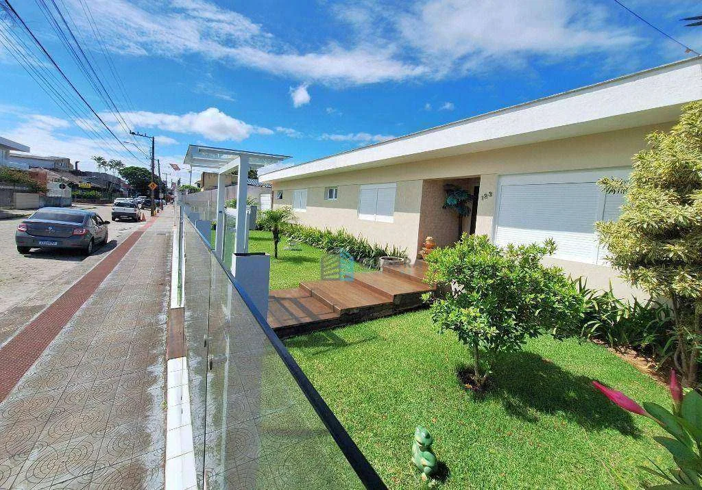 5-bedroom house with a private pool in Florianópolis — photo 11