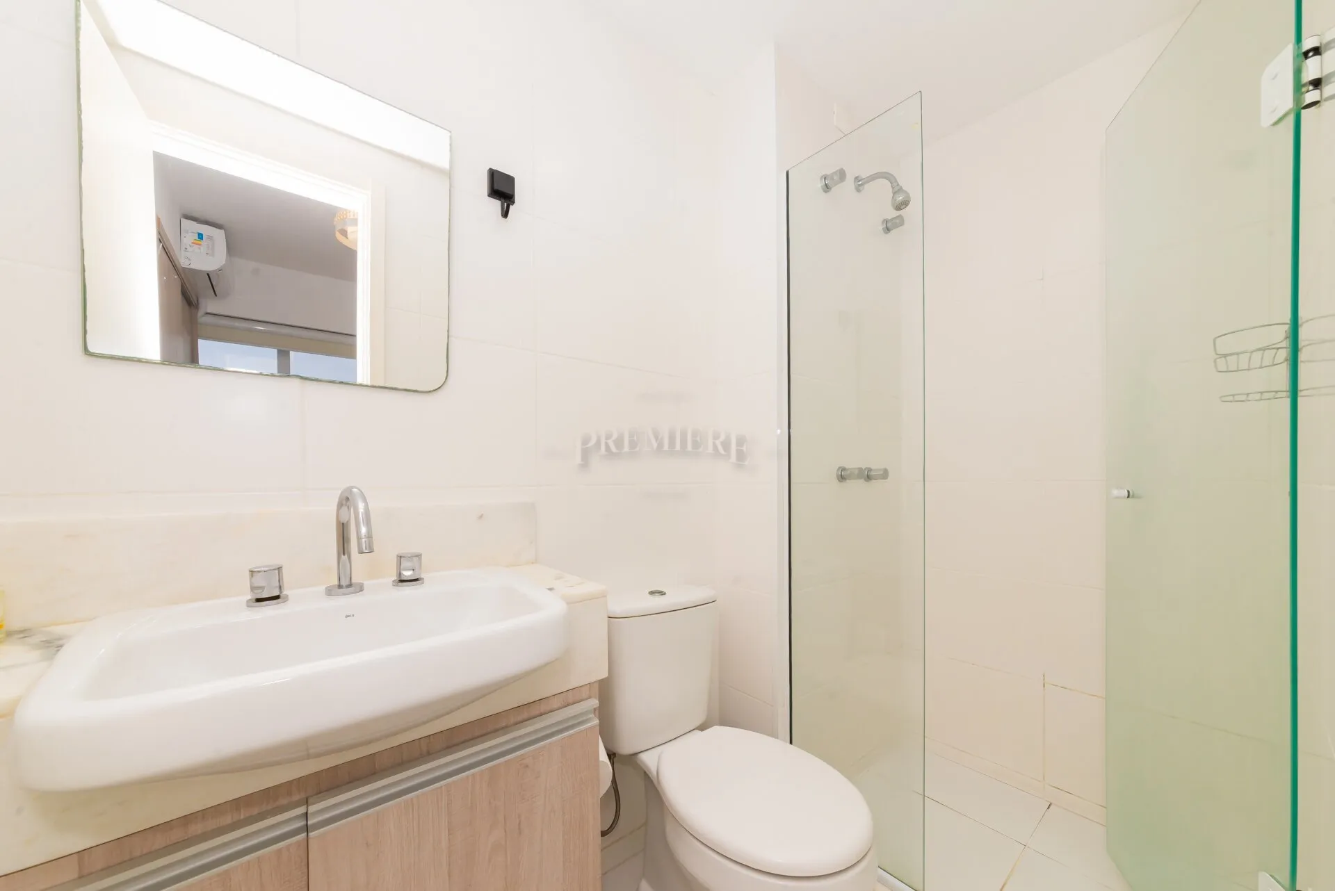 One-bedroom apartment with a washing machine in Curitiba — photo 9