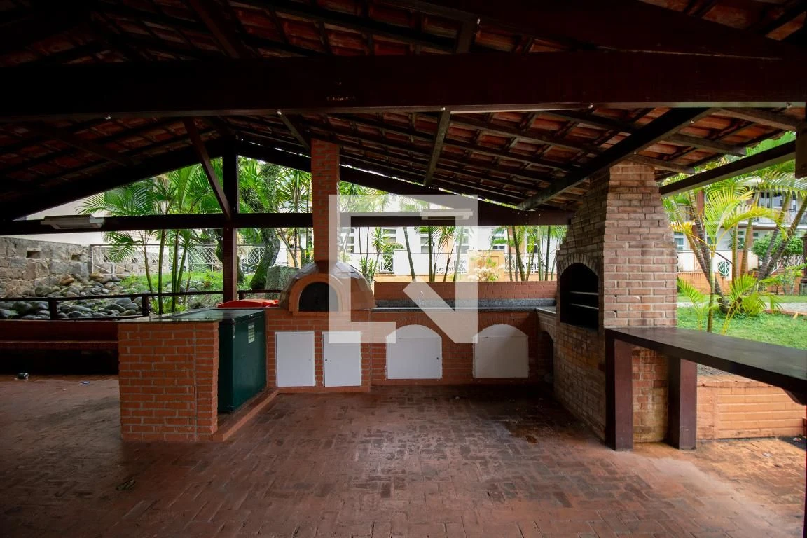 4-bedroom house with a walk-in closet in Rio de Janeiro — photo 61