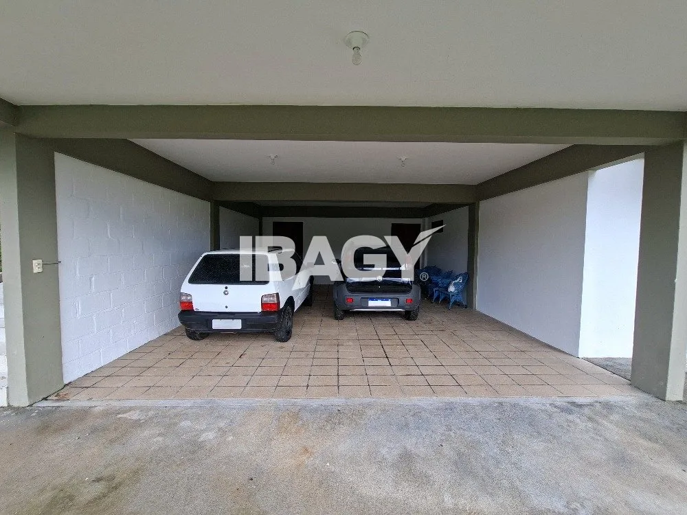 House with 4 bedrooms and balcony BBQ grill — photo 28