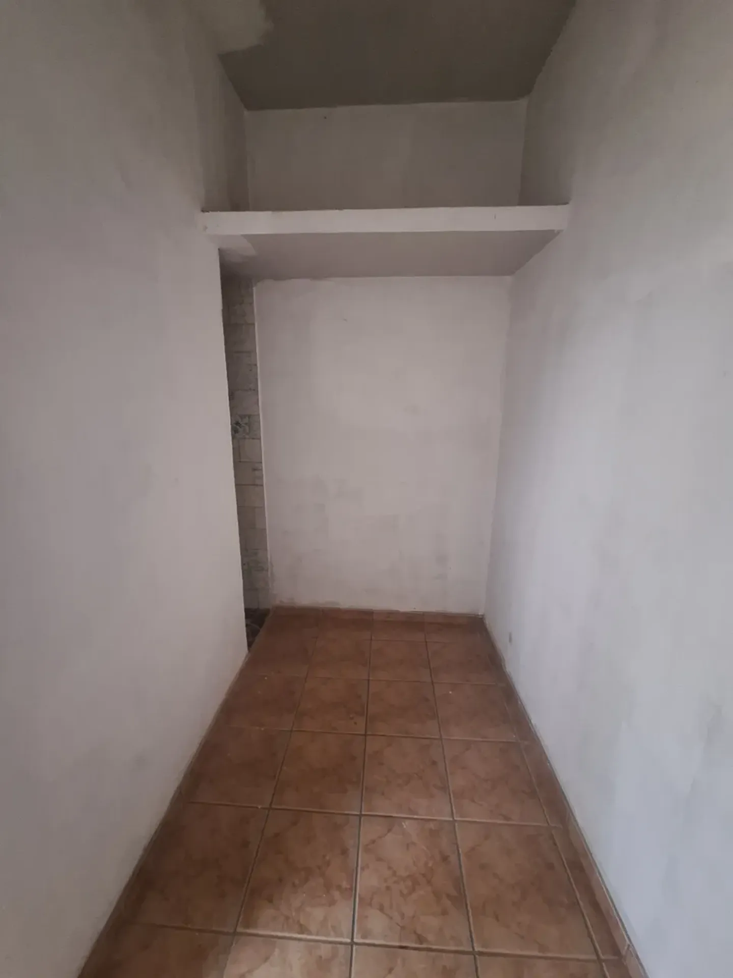 Unfurnished rental apartment with 2 bedrooms and 2 baths — photo 35