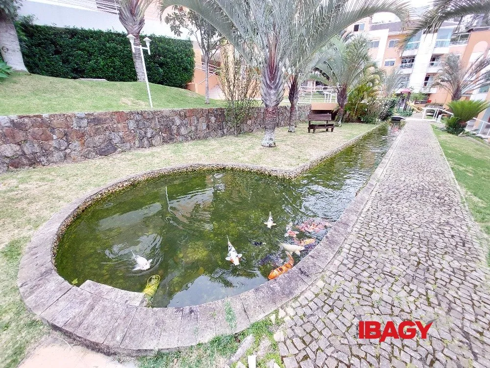 Apartamento com 3 dormitórios, 1 suíte e 130 m² — photo 35