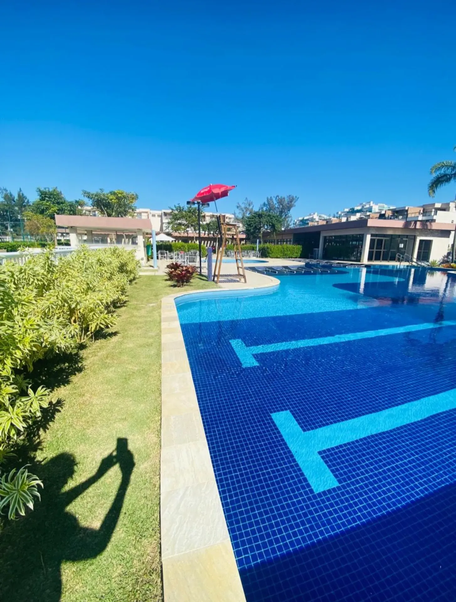 Mountain view in a 4-bedroom apartment, 142 m² — photo 50