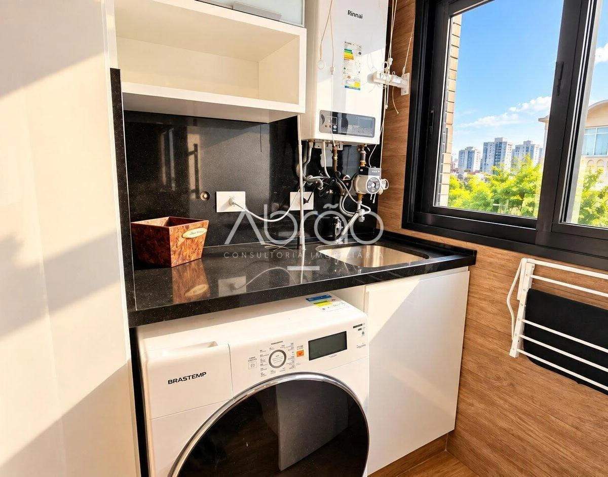 Furnished apartment, 98 m², with floor-to-ceiling windows — photo 19
