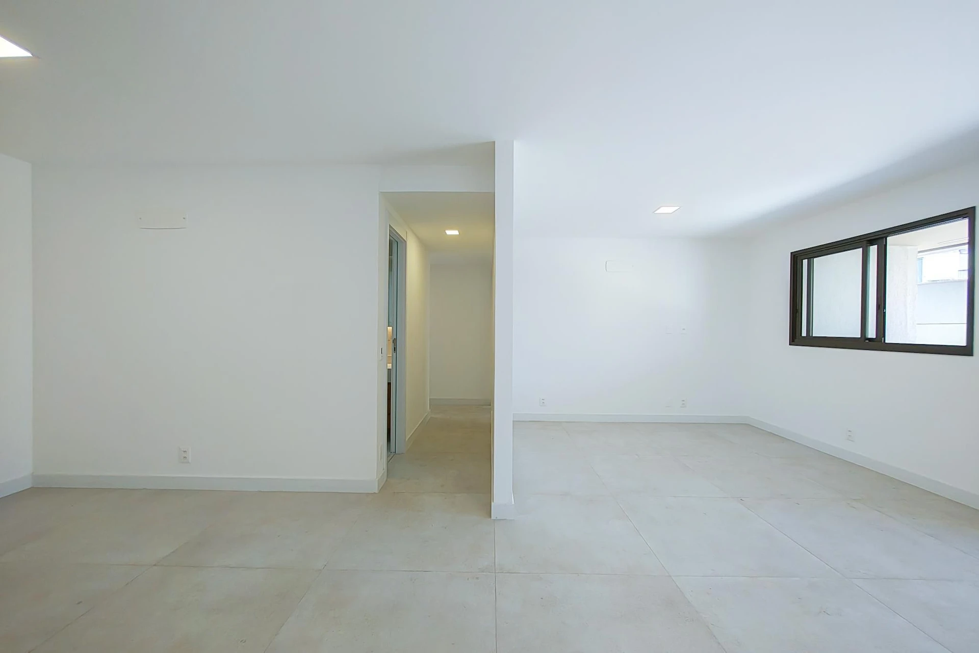 Apartment, 143 m², with a grill on the balcony — photo 28