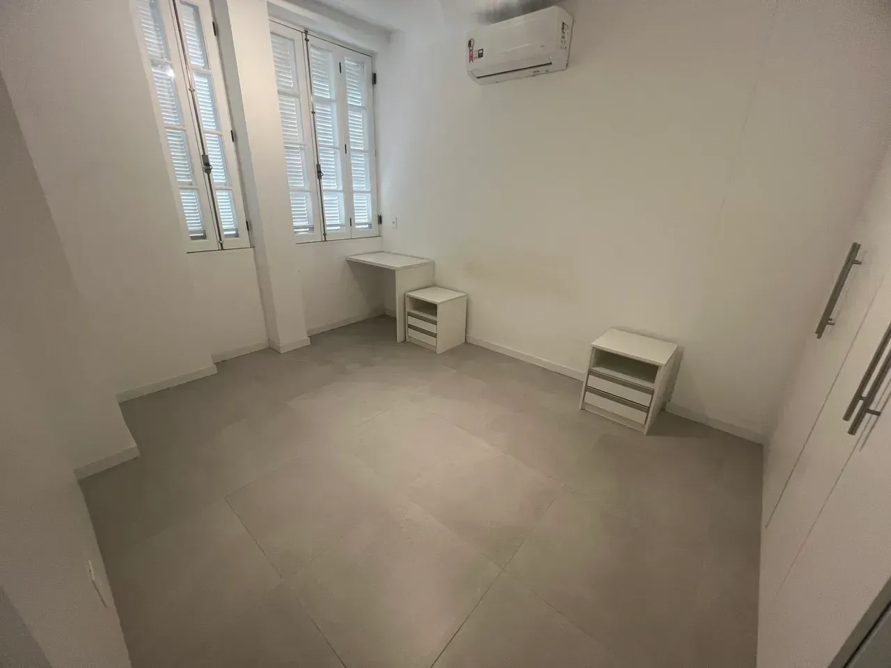 Furnished 1-bedroom apartment with separate gas kitchen — photo 7
