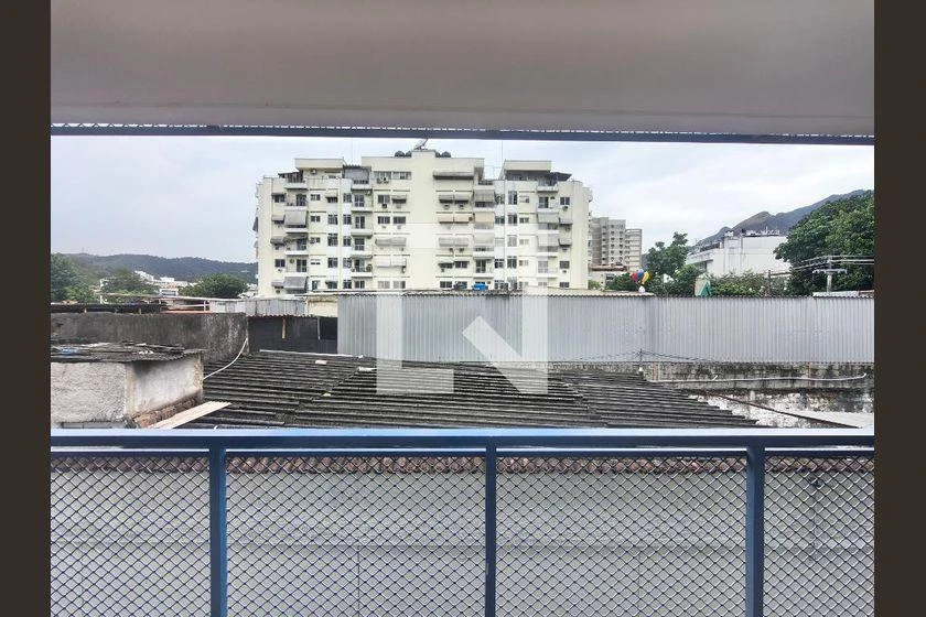 Rental apartment with 2 bedrooms and 83 m² — photo 2