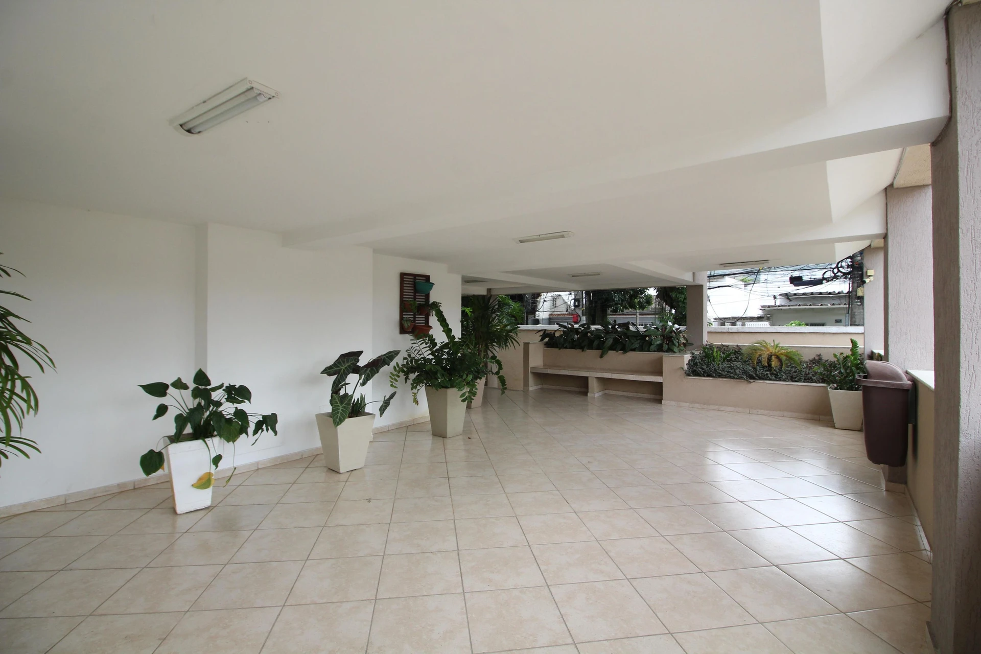 3-bedroom apartment with an en-suite and balcony — photo 39