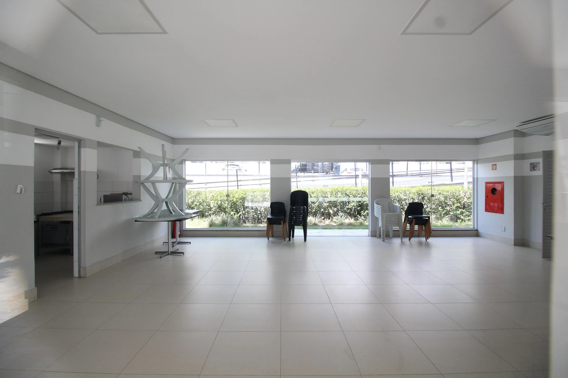 Apartamento mobiliado com 2 quartos e 1 suíte — photo 12