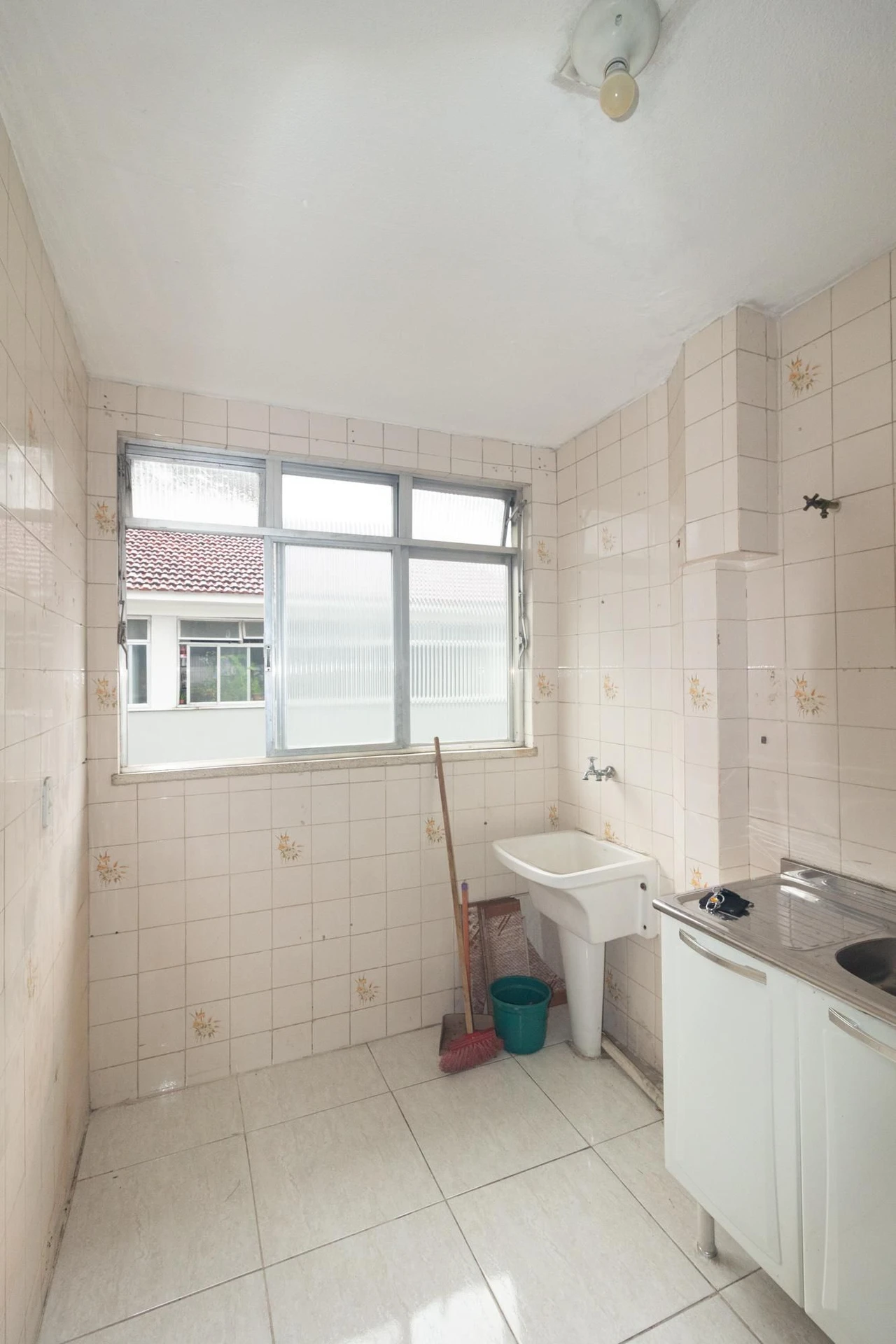 Apartamento sem mobília com 2 quartos e 1 banheiro — photo 6