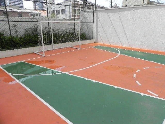 Studio com janelas do piso ao teto, Centro — photo 26