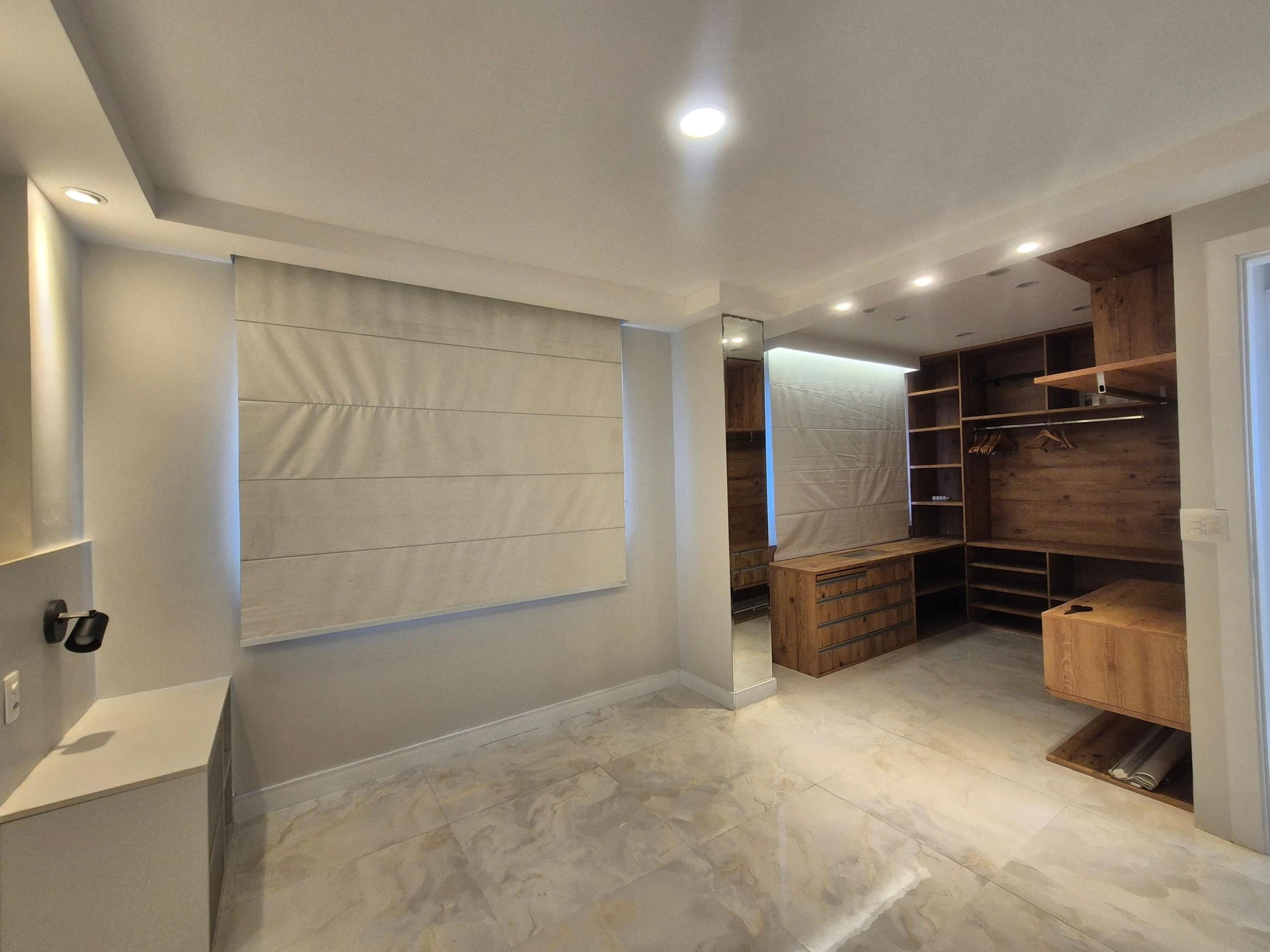 Apartamento de 2 quartos com closet — photo 39