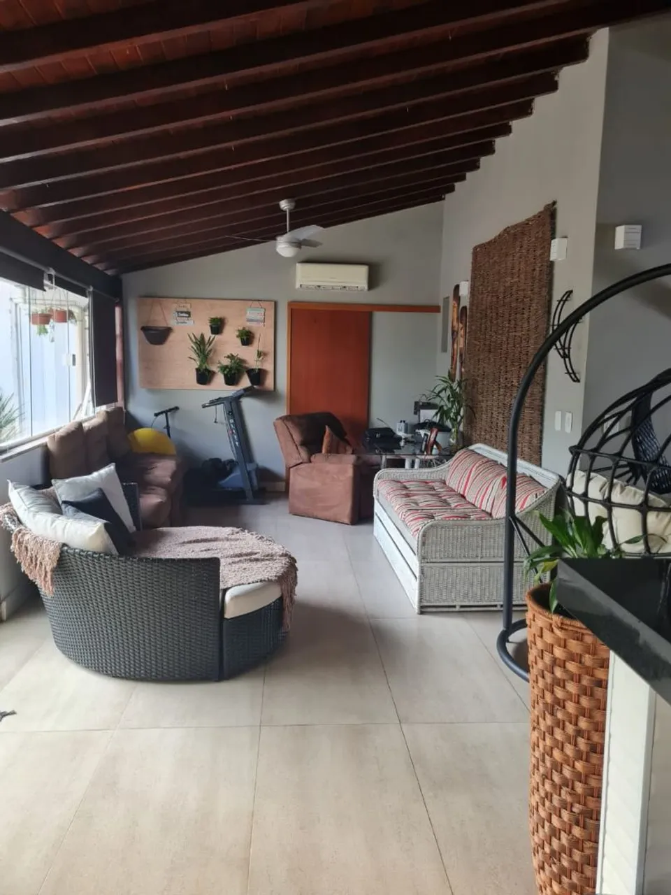 Casa mobiliada com 3 dormitórios e 3 banheiros — photo 10