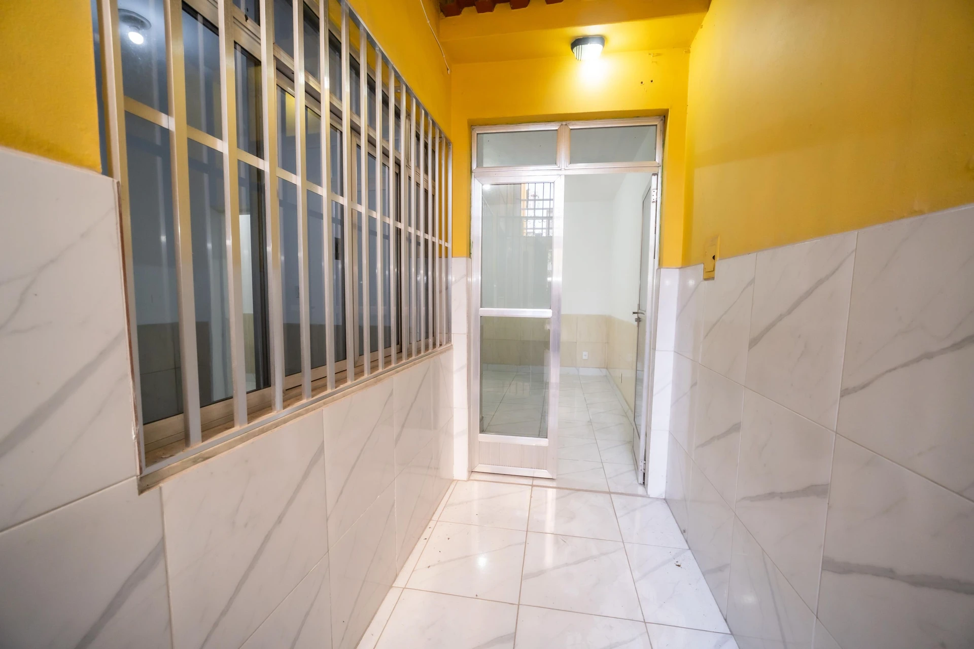 Unfurnished house with 2 bedrooms and separate kitchen — photo 19