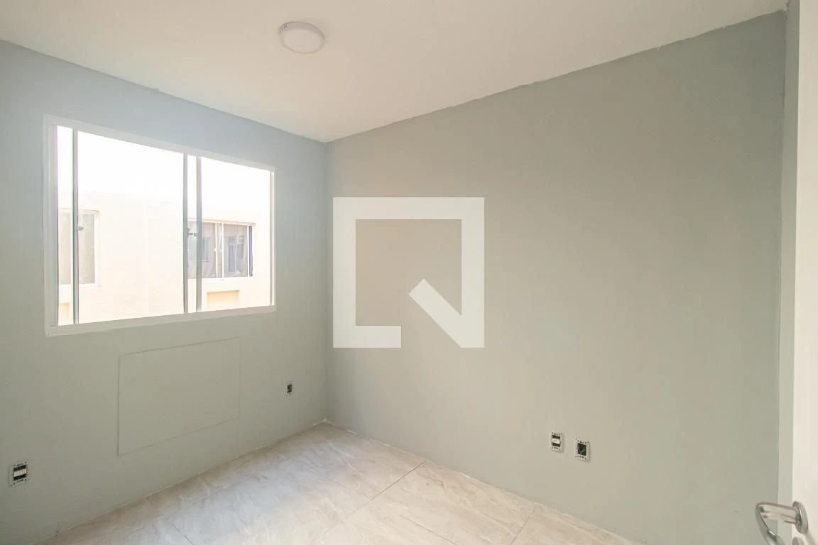 Apartamento com 2 quartos e 1 vaga, pisos de cerâmica — photo 29