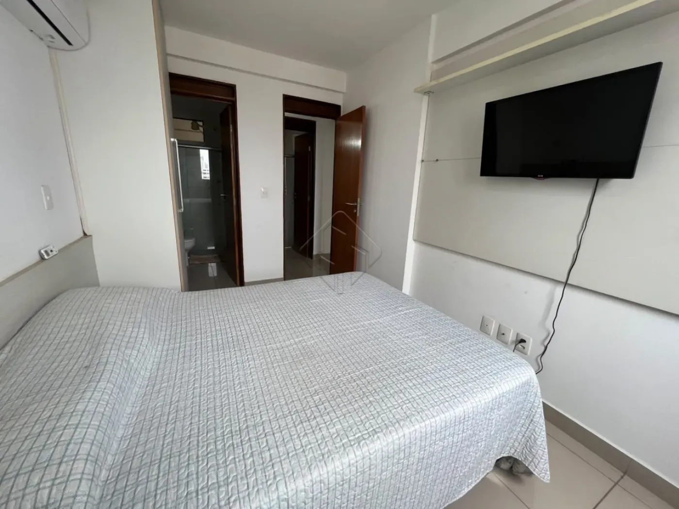 Furnished 2-bedroom apartment with 1 parking spot, 11th floor — photo 10