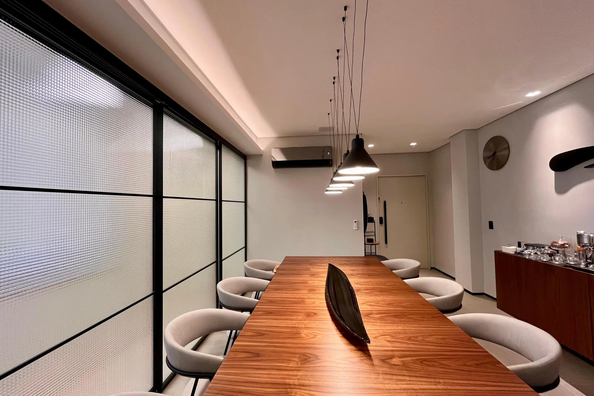 Квартира 150 м² з панорамними вікнами та гардеробною — photo 33