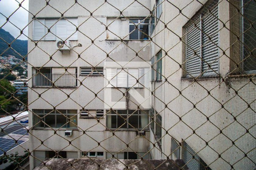 4-bedroom apartment 160 m² with 3 bathrooms — photo 32