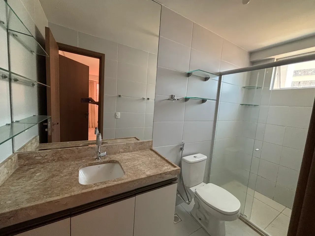3-bedroom apartment with a glass-enclosed balcony — photo 18