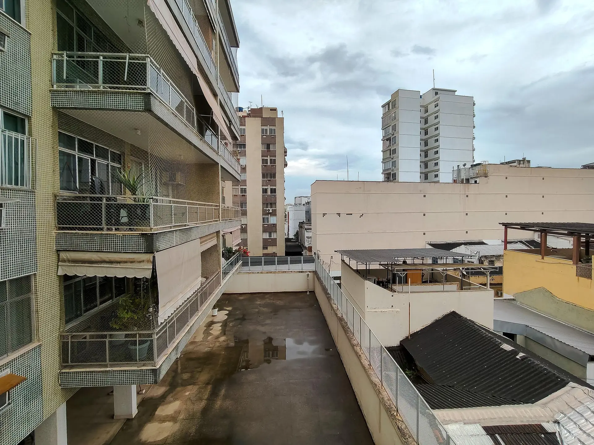 Мебльована квартира з 3 спальнями та газовою плитою — photo 11