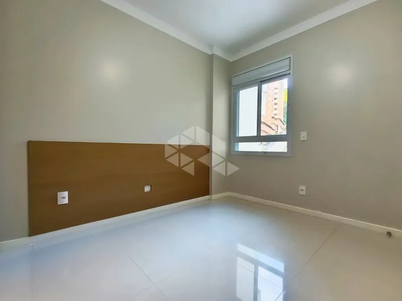 Mountain view in a 4-bedroom apartment, 150 m² — photo 30