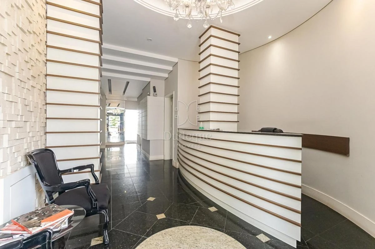 2-bedroom apartment with a home office — photo 8