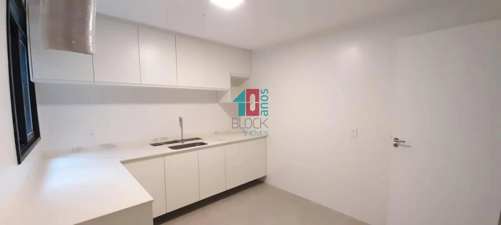 Apartment, 135 m², with a grill on the balcony — photo 7