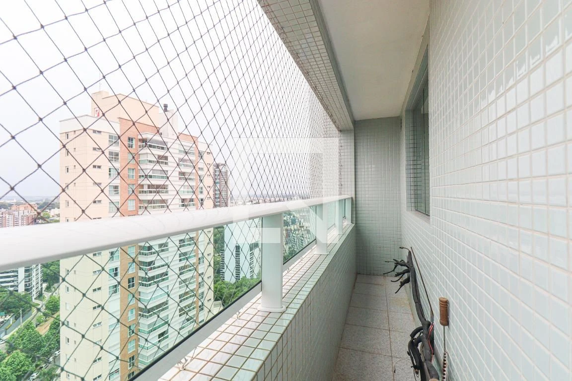 Apartment, 255 m², with a bathtub — photo 79