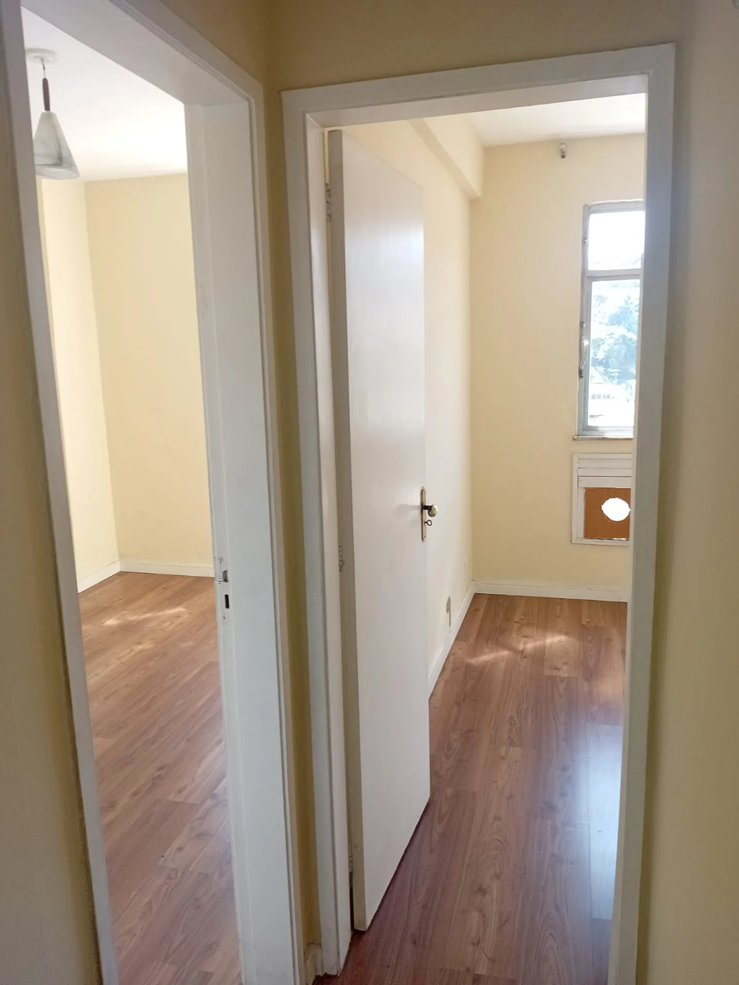 Apartment, 71 m², with wood or laminate floors — photo 8